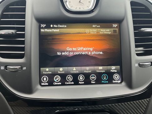 Used 2023 Chrysler 300 C image 20