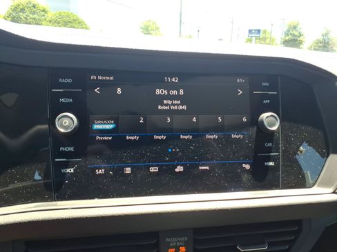 Used 2019 Volkswagen Jetta SEL Premium FWD image 19