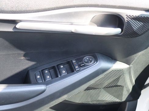 New 2026 Kia Seltos LX image 23