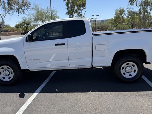 Used 2020 Chevrolet Colorado W/T w/ WT Convenience Package image 2