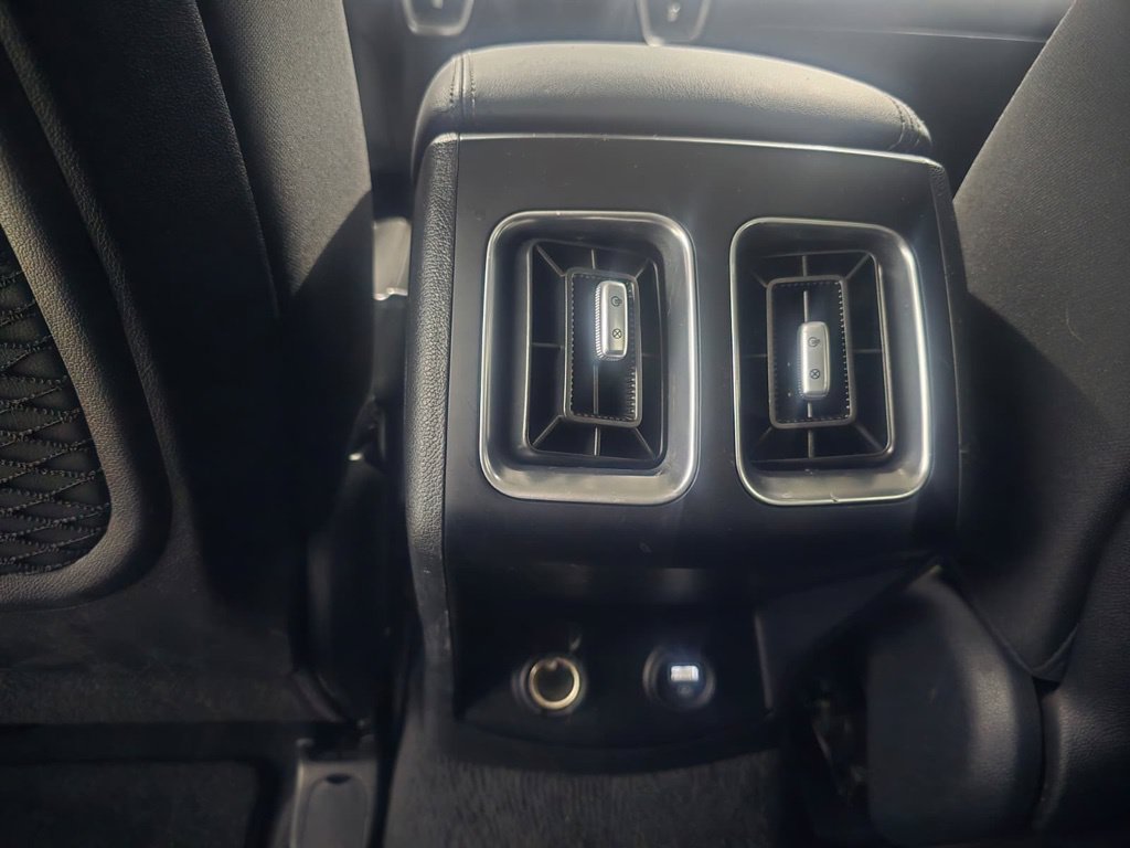Used 2021 Kia Sorento LX AWD/4WD image 9