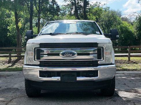 Used 2017 Ford F250 XL w/ STX Appearance Package AWD/4WD image 11