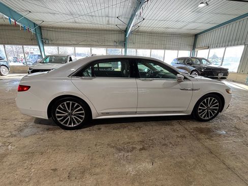 Used 2017 Lincoln Continental Select w/ Technology Package image 8