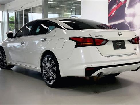 Used 2023 Nissan Altima 2.5 SL AWD/4WD image 4