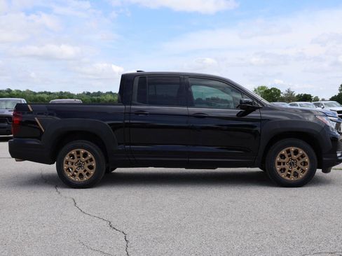 Used 2021 Honda Ridgeline Sport image 7