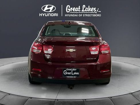 Used 2015 Chevrolet Malibu LT w/ Power Convenience Package FWD image 5