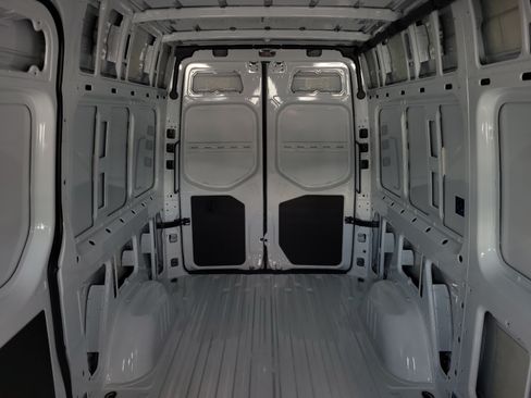 New 2025 Mercedes-Benz Sprinter 2500 image 13