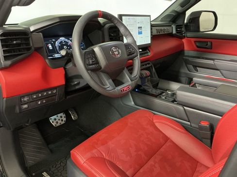 Used 2025 Toyota Sequoia TRD Pro AWD/4WD image 20