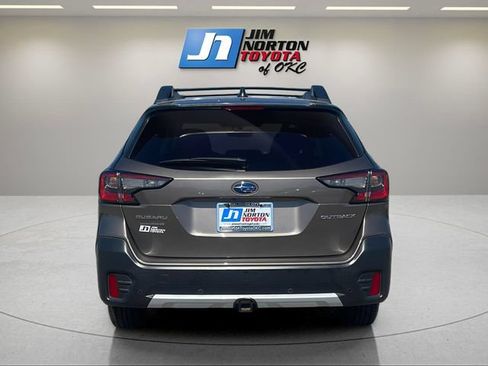 Used 2022 Subaru Outback Limited w/ Tech Package 2 AWD/4WD image 6