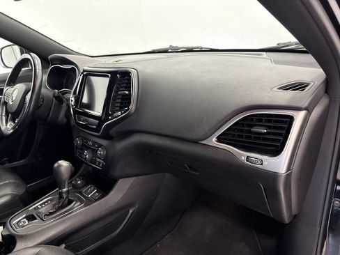 Used 2019 Jeep Cherokee High Altitude AWD/4WD image 15