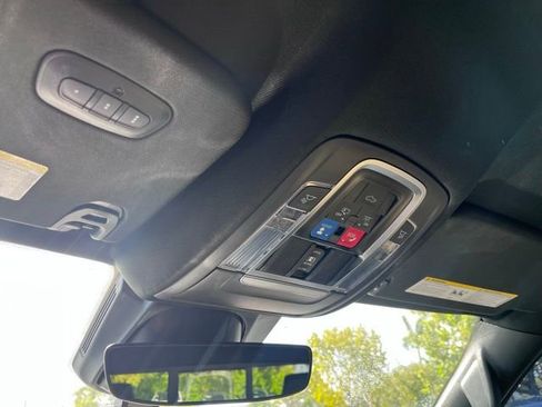 Used 2022 RAM 1500 Laramie image 13