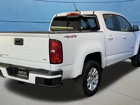 Used 2022 Chevrolet Colorado LT w/ LT Convenience Package image 12