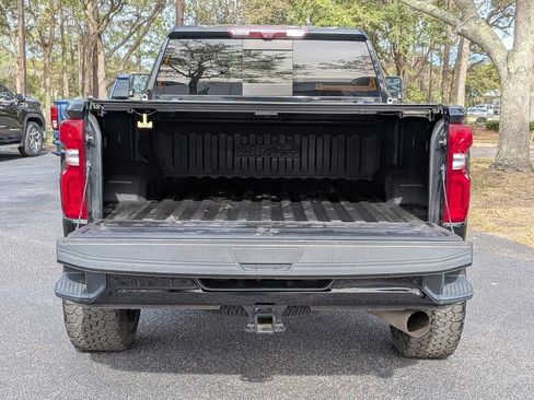 Used 2021 Chevrolet Silverado 2500 High Country w/ Z71 Off-Road Package AWD/4WD image 12
