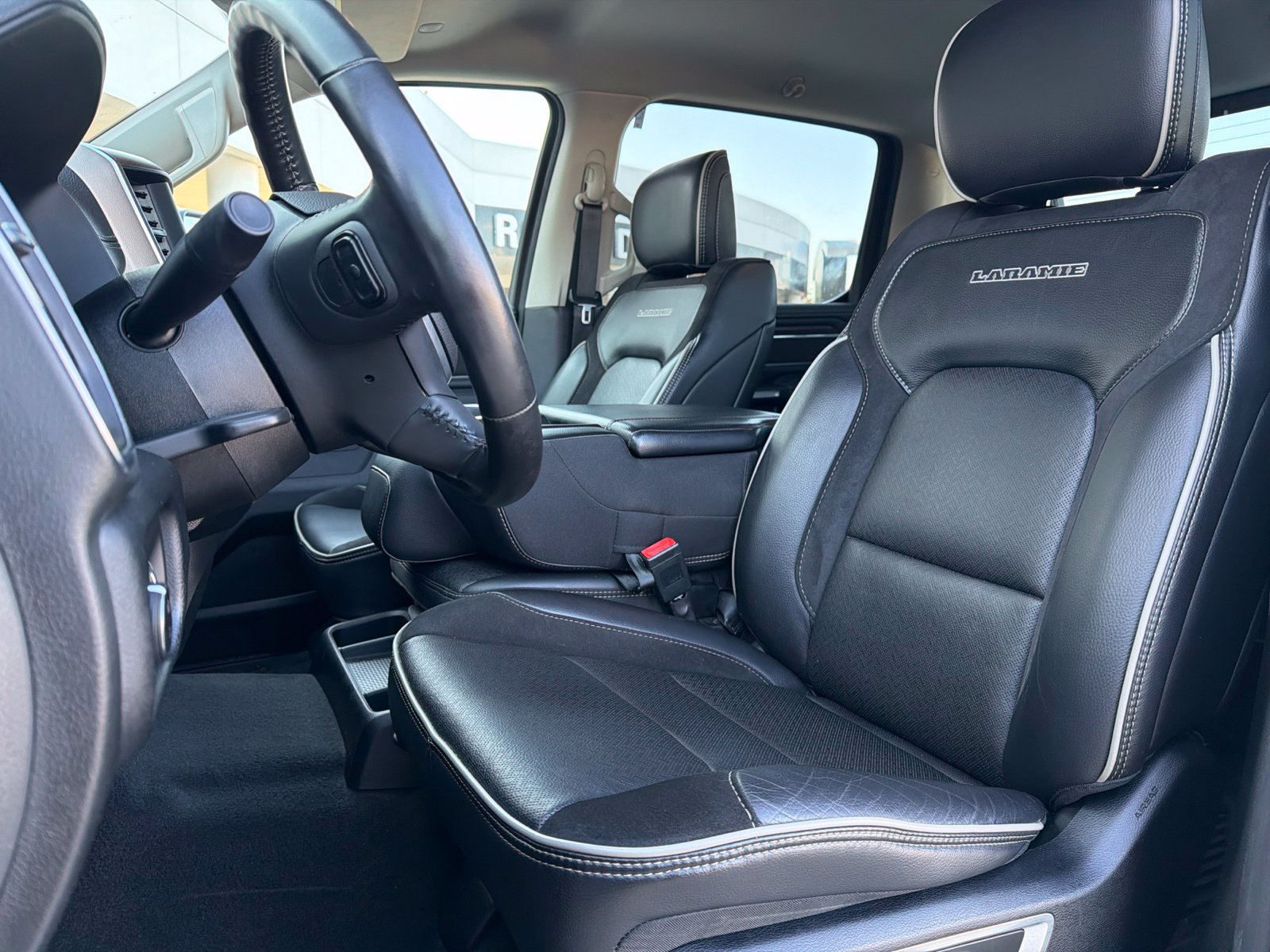 Used 2022 RAM 1500 Laramie RWD image 8