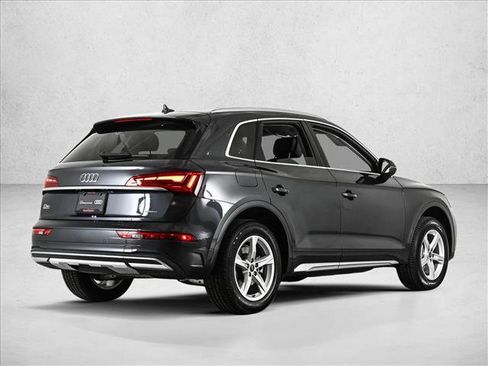 Certified 2023 Audi Q5 2.0T Premium w/ Convenience Package AWD/4WD image 5