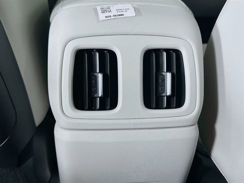 New 2026 Hyundai Tucson Limited image 18