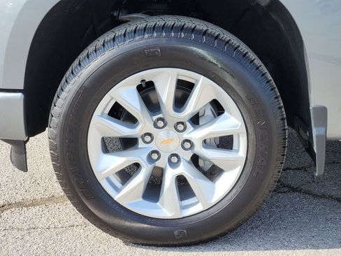 New 2026 Chevrolet Silverado 1500 Custom image 14