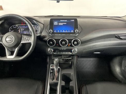 Used 2024 Nissan Sentra SR w/ SR Premium Package FWD image 16