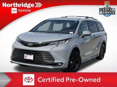 Certified 2026 Toyota Sienna XLE Woodland Edition