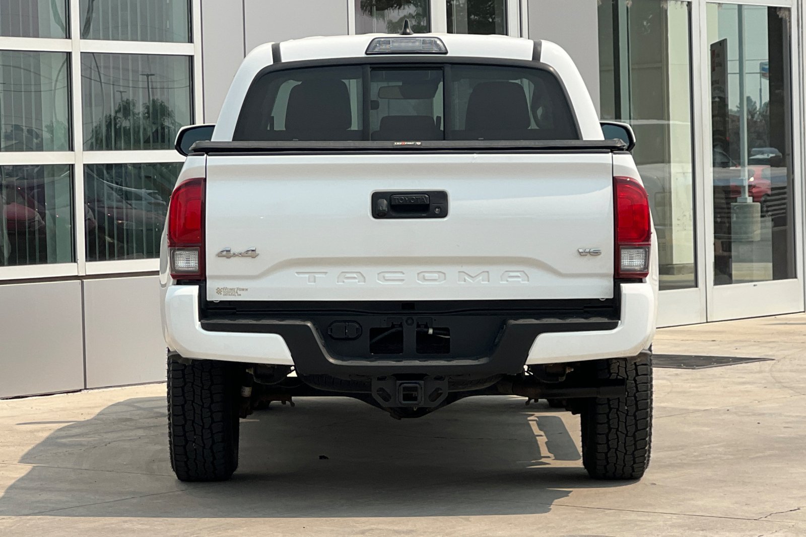 Used 2019 Toyota Tacoma SR w/ SR Convenience Package AWD/4WD image 5