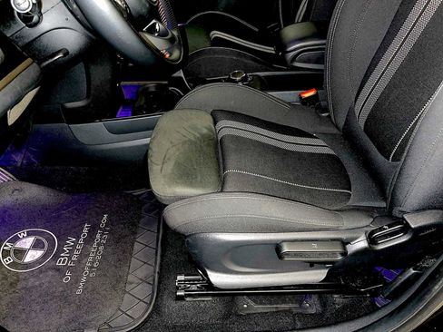 Used 2019 MINI Cooper Countryman SE w/ Signature Upholstery Package image 10