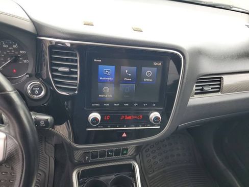 Used 2022 Mitsubishi Outlander GT AWD/4WD image 15