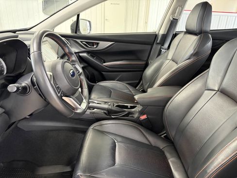 Used 2023 Subaru Crosstrek 2.5i Limited w/ Moonroof Package image 9