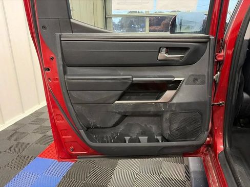 Used 2022 Toyota Tundra Limited AWD/4WD image 11