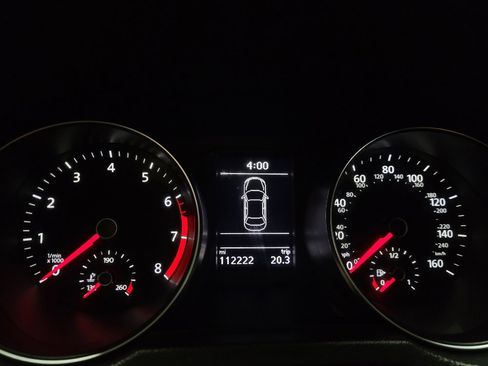 Used 2018 Volkswagen Passat 2.0T R-Line image 23