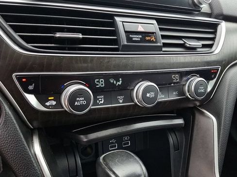 Used 2021 Honda Accord EX-L image 17