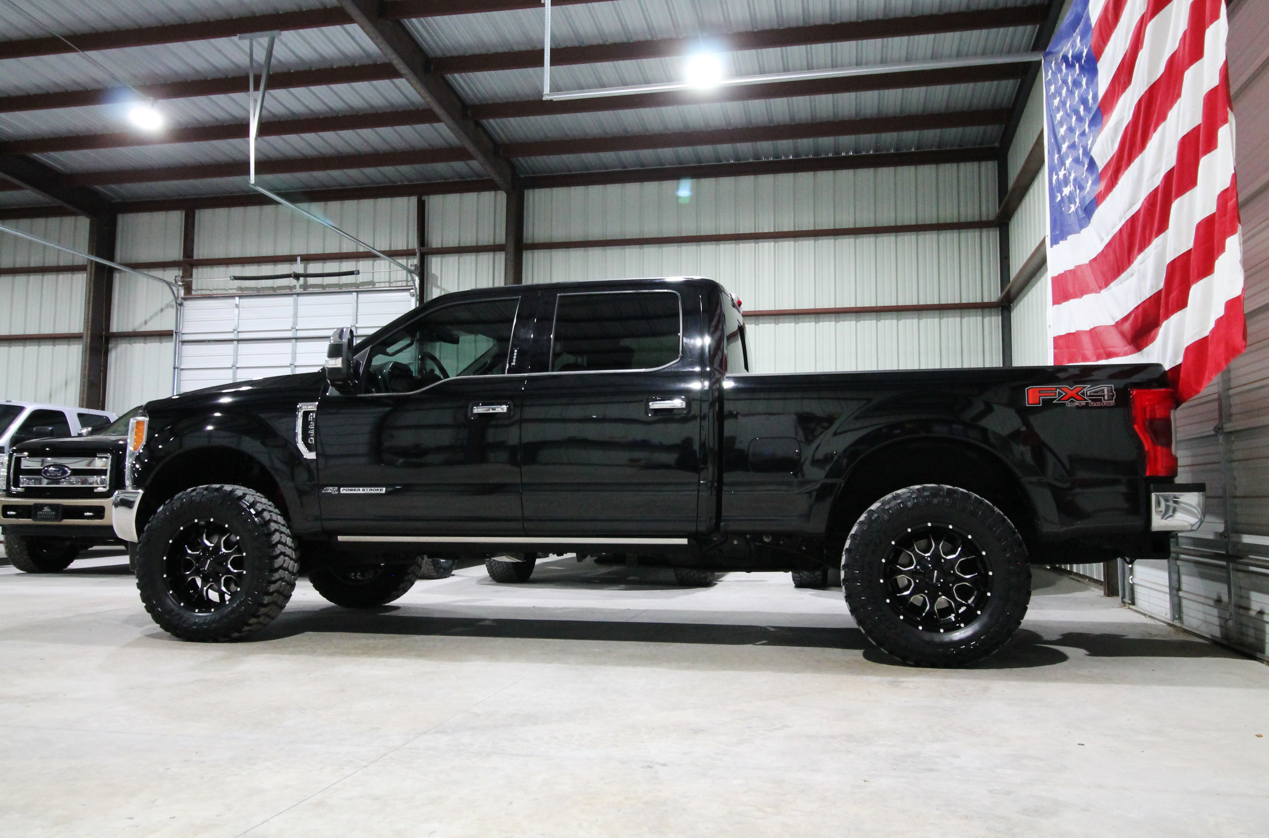 Used 2017 Ford F250 King Ranch w/ King Ranch Ultimate Package AWD/4WD image 6