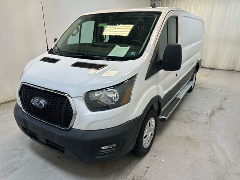 Used 2025 Ford Transit 250 Low Roof w/ Exterior Upgrade Package RWD image 11