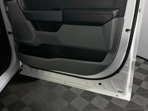 Used 2023 Ford F250 XLT w/ FX4 Off-Road Package image 30