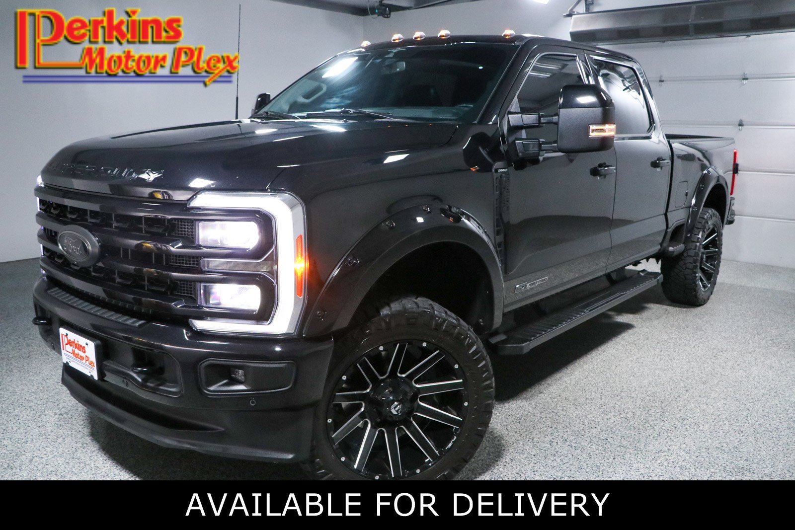 Used 2023 Ford F250 Lariat w/ Lariat Ultimate Package AWD/4WD image 1