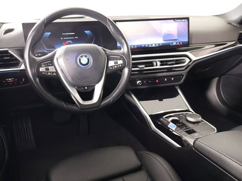 Used 2024 BMW i4 eDrive40 RWD image 2