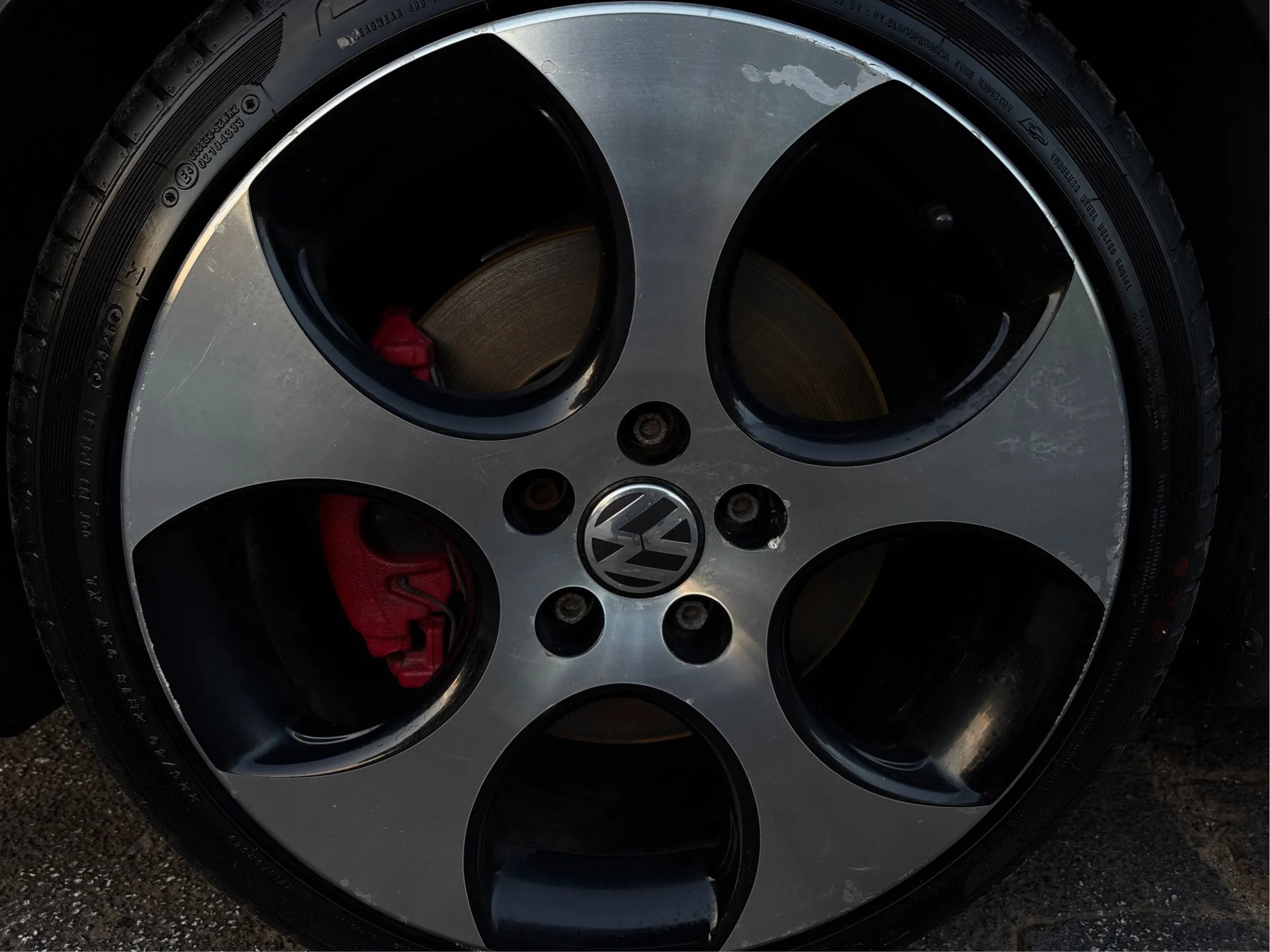 Used 2012 Volkswagen GTI 2-Door FWD image 35