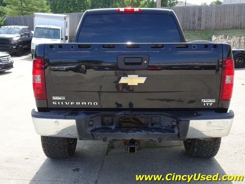 Used 2011 Chevrolet Silverado 1500 LTZ w/ LTZ Plus Package AWD/4WD image 7