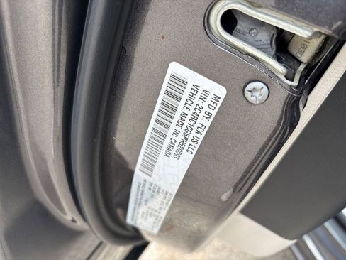 Used 2023 Chrysler Voyager LX FWD image 28