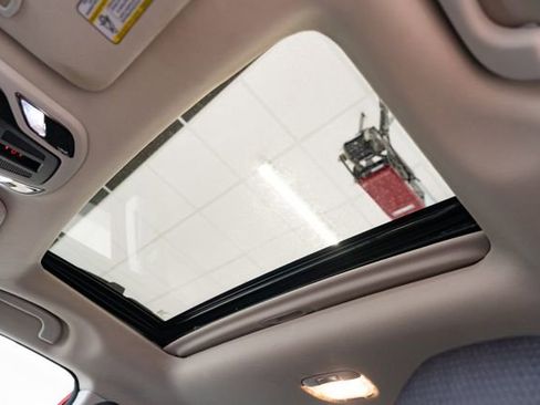 Used 2022 Subaru Outback Premium image 20