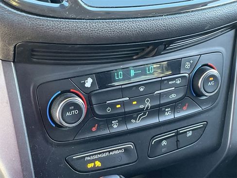 Used 2017 Ford Escape Titanium image 26