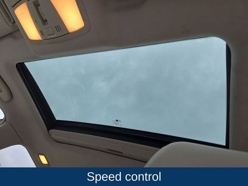 Used 2015 INFINITI Q40 AWD w/ Navigation Package image 18