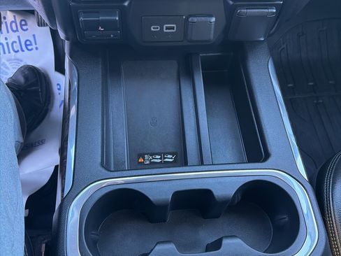 Used 2019 GMC Sierra 1500 Denali w/ Denali Ultimate Package image 28