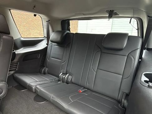 Used 2018 Chevrolet Tahoe LT RWD image 35