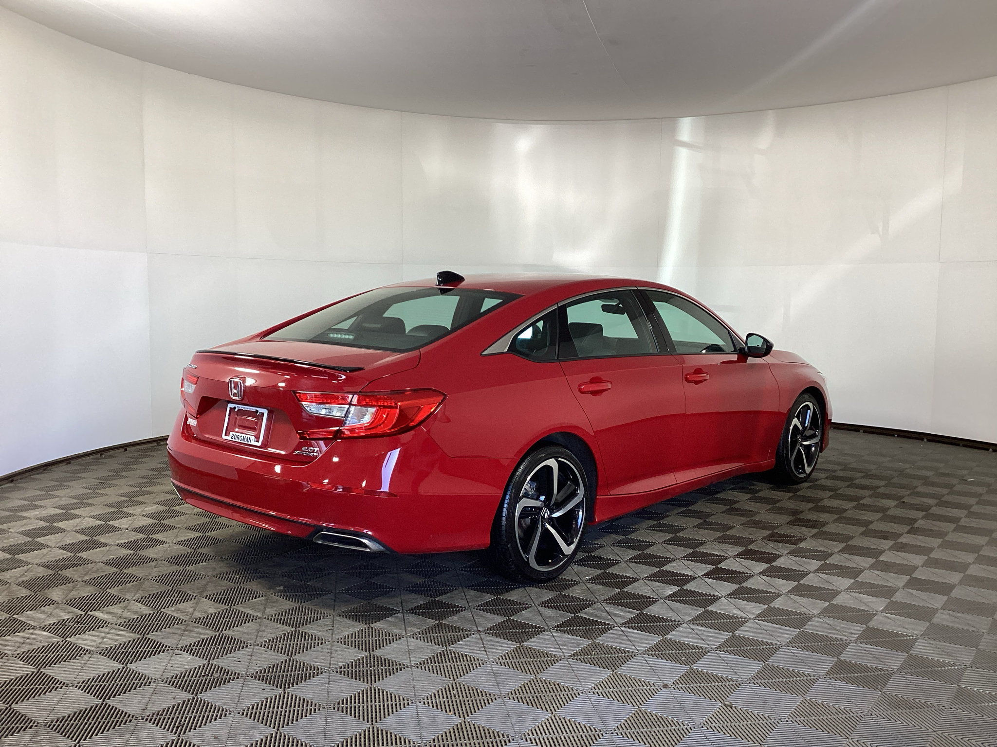 Used 2021 Honda Accord Sport image 2