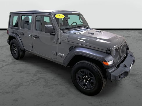 Used 2021 Jeep Wrangler Unlimited Sport image 5