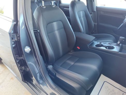 Used 2024 Honda Civic Sport image 29