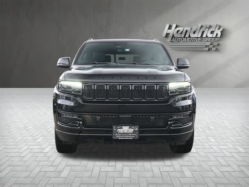 Used 2024 Jeep Wagoneer Series II image 6