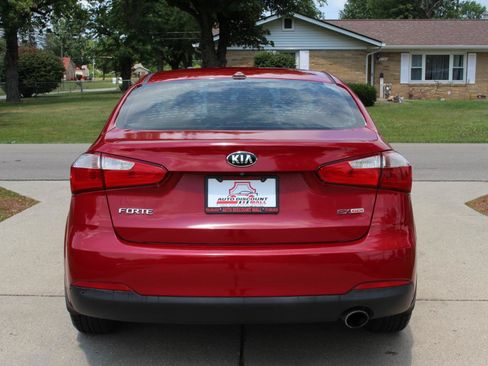 Used 2016 Kia Forte EX w/ EX Premium Package FWD image 8