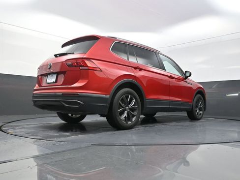 Used 2023 Volkswagen Tiguan SE FWD image 27