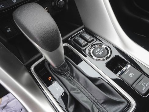 New 2026 Mitsubishi Eclipse Cross SEL image 28